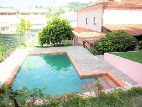 House in Luso, with garden and swimming pool