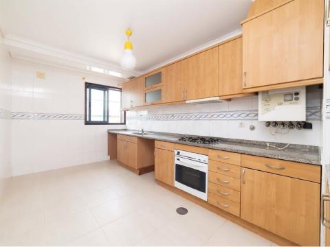 Apartment T4 Vagueira Beach, 300 meters from the beach