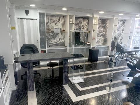 Trespasse de estúdio de tatuagem em Aveiro, centro da cidade
