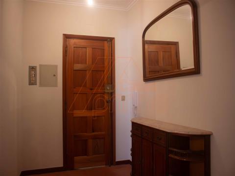 Apartamento T3, Bairro Norton de Matos, Coimbra/Arrendamento