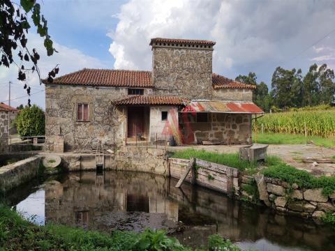 Kleiner Bauernhof mit Mühle in Várzea, Barcelos