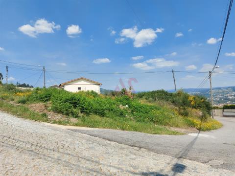 Land for construction with 1100 m2 in Santa Eulália, Vizela