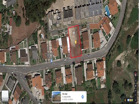 Plot of land with 600 m2 in Selho S. Jorge, Guimarães