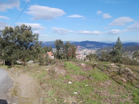 Terrain avec 2.600m2 à S. Mamede de Negrelos, Santo Tirso