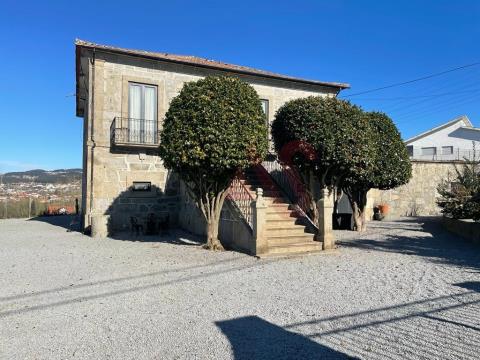 Quinta « Casa das Camélias » à Refontoura, Felgueiras.