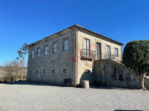 Quinta « Casa das Camélias » à Refontoura, Felgueiras.