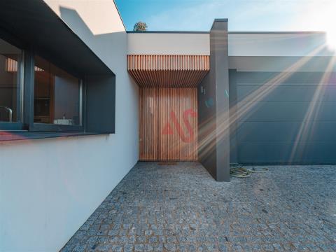 Nueva villa de 3 dormitorios en Corvite, Guimarães