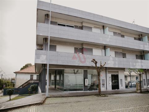 Apartamento T3 em São Martinho do Campo, Santo Tirso