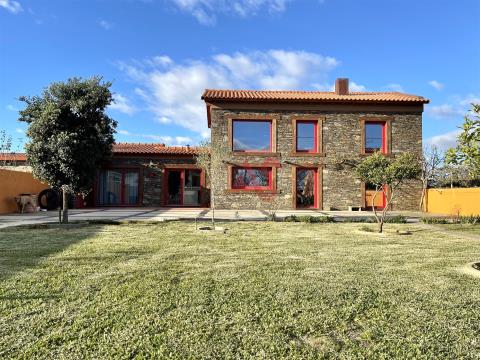 Detached 3 bedroom villa in Gandra, Esposende