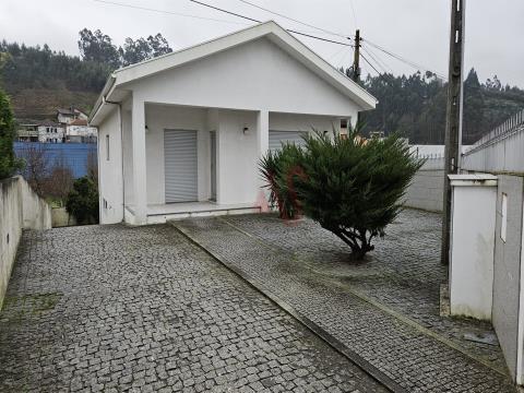 Chalet de 2 dormitorios en Vila das Aves, Santo Tirso
