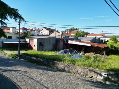 Entrepôt avec patio à Penamaior, Paços de Ferreira