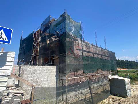 Moradia Geminada T3 em construção em Boim, Lousada