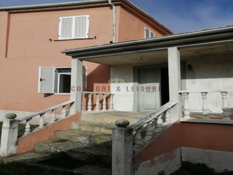 2 houses with 6 bedrooms in Alfândega da Fé