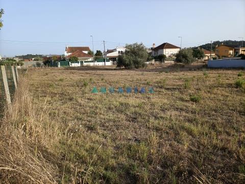 ANG903 - Land with 379m2 for Sale in Leiria