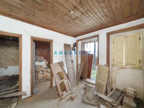 ANG956 - 2 Bedroom single storey House for Sale in Porto de Mós, Porto de Mós