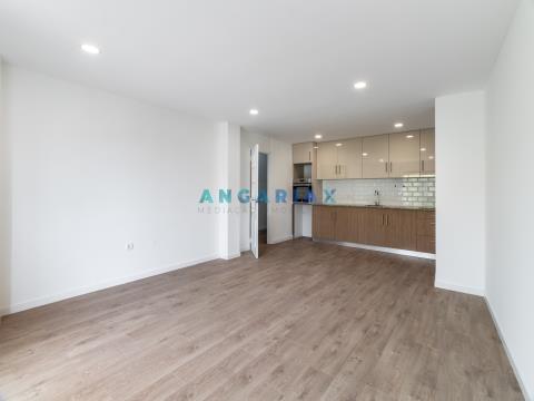 ANG996 - Apartamento T2 para Venda em Marrazes, Leiria