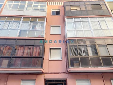 ANG1014 - Appartement de 3 Chambres à vendre à Falagueira-Venda Nova, Amadora
