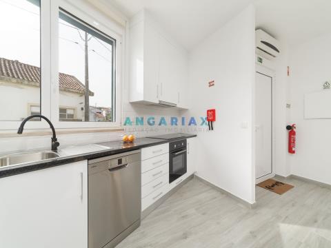 ANG1051 - Appartement de 3 Chambres à Vendre à Porto de Mós