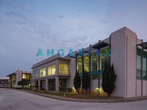 ANG737 - Pavilhão Industrial para Venda em Porto de Mós, Leiria