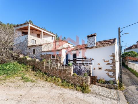 3 bedroom house / Suite / Closed Garage / Basement / Barbecue / Mountain View / Rio Maior