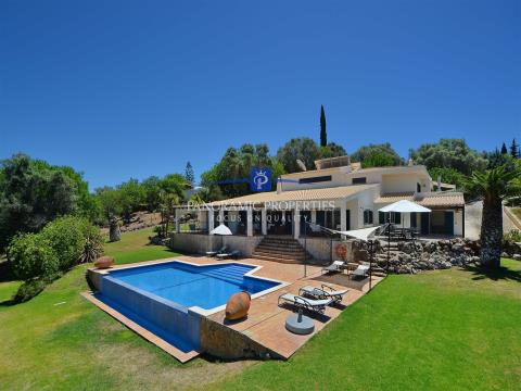Detached villa with 5 bedrooms and heated pool - Portimão - Monchique views