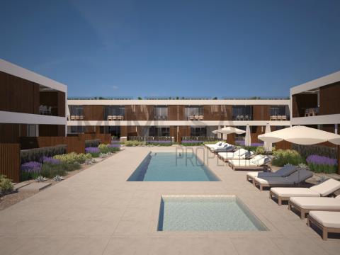 Nieuwe appartementen met zwembad, dichtbij het strand, Luz, Lagos