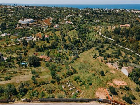 Land in Lagoa with project approved for Casa de Campo.
