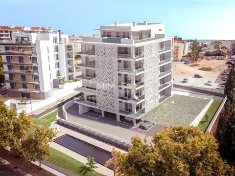 Neue 3-Zimmer-Wohnung in Portimão: Komfort, Qualität und Doppelparkplatz