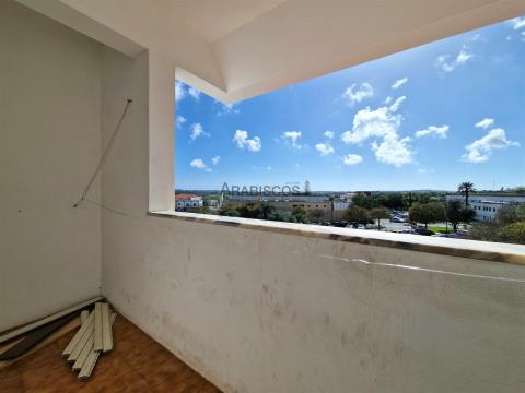 Piso T3 Balcones en todas las habitaciones - Trastero - Lagoa - Algarve