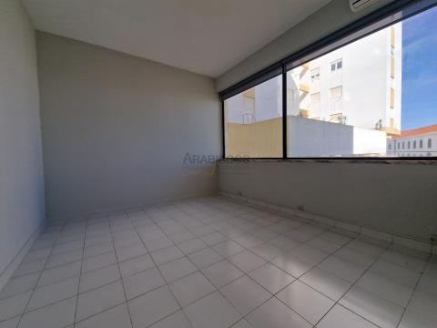 Apartamento T2 - Vista Rio Arade - Bons Acessos - Portimão - Algarve