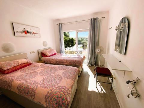 Sunny renovated T1+1   - good location -  secure condominium  - tennis court - Quinta Nova - Alvor