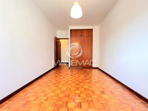 2 bedroom apartment in the center of Senhora da Hora - Matosinhos