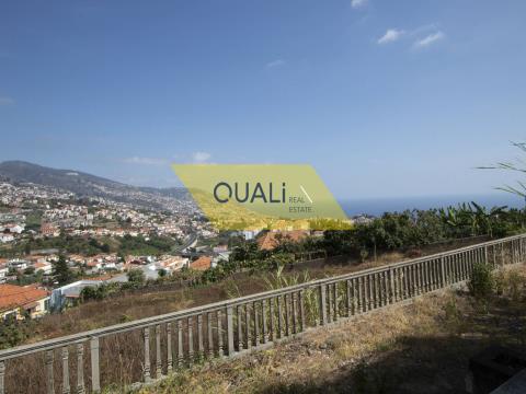 Sanierungsbedürtiger Bauernhof mit Grundstück in Funchal - €1.350.000,00