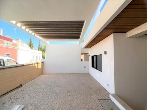 3 bedroom villa, excel stooes for a modern and sophisticated design