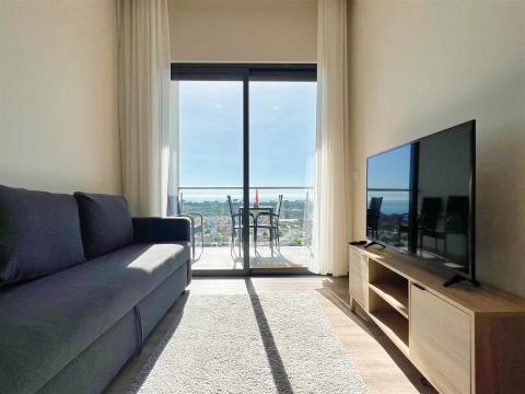 Modern 1 Bedroom Apartment with Sea View in Exclusive Condominium in Albufeira