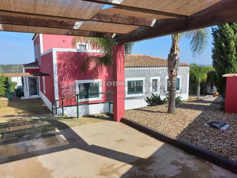 Countryside 4 bed villa for sale