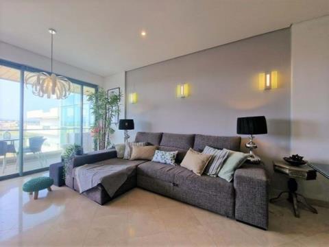 Luxurious 1+1 bedroom apartment, located in a building next to the emblematic Vilamoura Marina