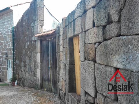 Detached house to restore Studio