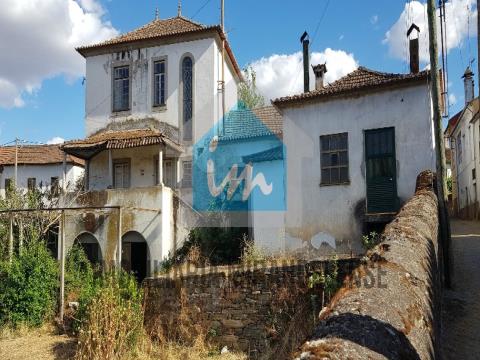 Moradia encantadora situada na pitoresca freguesia de Mascarenhas, concelho de Mirandela.