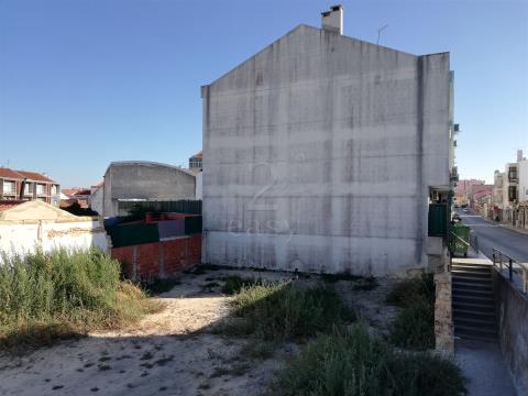 Land for Construction in Baixa da Banheira - Barreiro