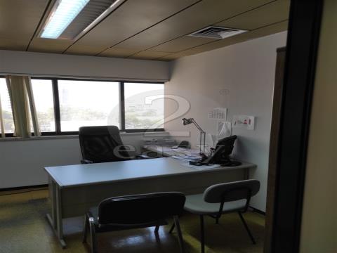 Oficina 1 habitación