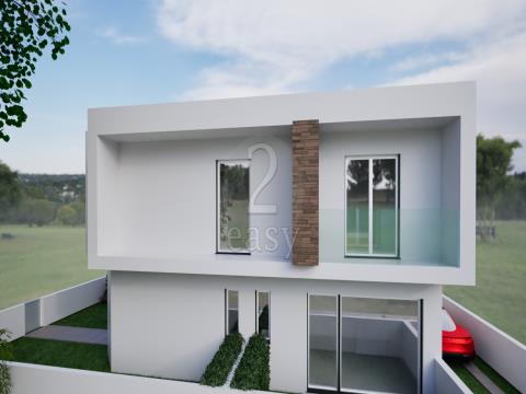 Brand new 3 bedroom villa in Fernão Ferro