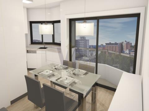 Land w/ PA for 8 floors w/ 7 Apartments T2 - Av. Boavista - Porto