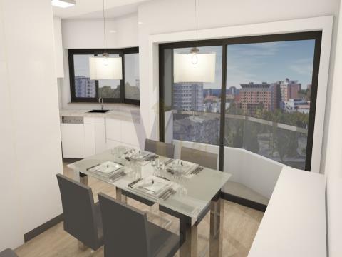 Terrain avec PA pour 8 étages avec 7 Appartements T2 - Av. Boa Vista - Porto