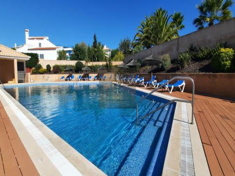 Villa de 3 dormitorios con piscina y vistas al mar - Albufeira