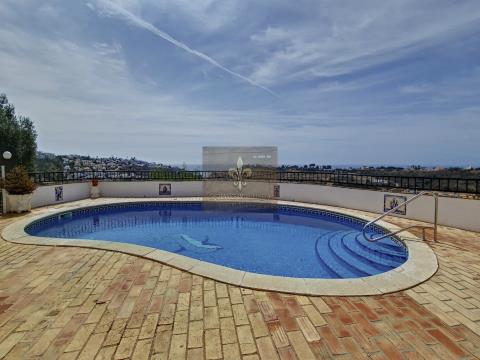 Villa de 6 dormitorios con piscina en Albufeira